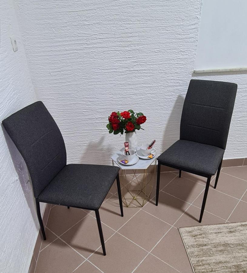 Prenociste Dubravka Lägenhet Livno Exteriör bild